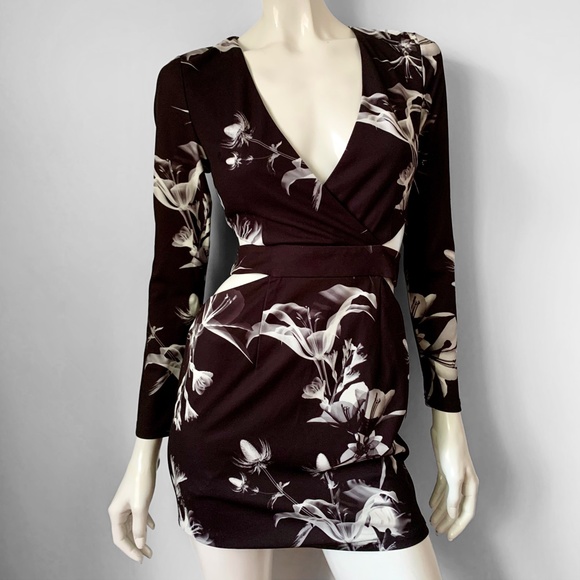 Tiger Mist Dresses & Skirts - Tiger Mist Black Floral Cut Out Party Dress NWT